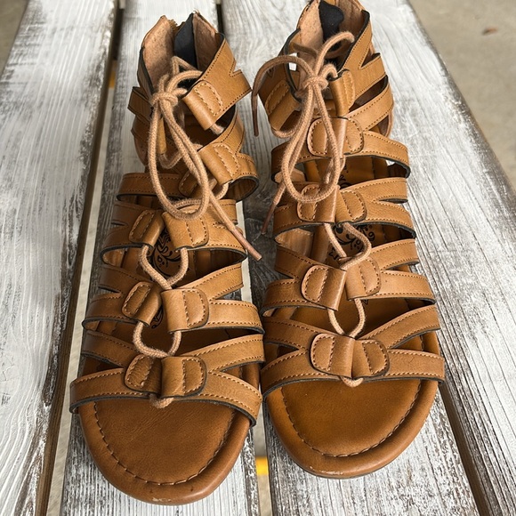 BRASH Brand Gladiator Sandals Tan Size 8 - Picture 6 of 8